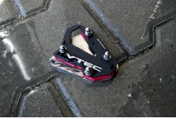 SM MotoFeet side stand extension for Honda VFR 800F Vtec RC46 2002-2013