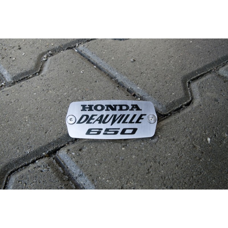 Honda NT650V - Hydraulic reservoir cover