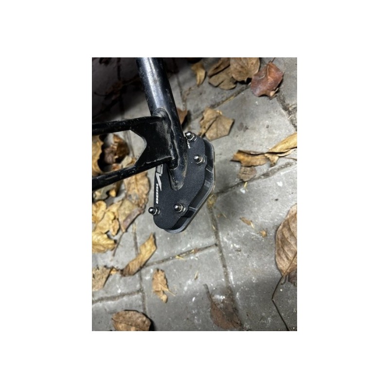 SM MotoFeet side stand extension for Suzuki SV1000 2003-2007