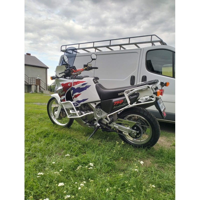 SM MotoFeet Chain Guard – Honda XRV750 Africa Twin