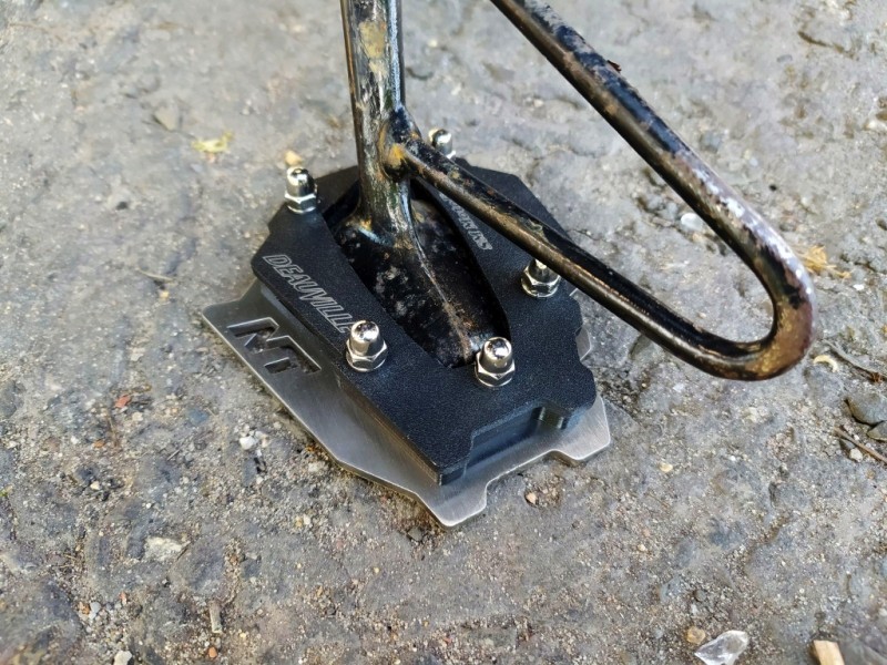 SM MotoFeet side stand extension for Honda NT650V Deauville 1998-2005