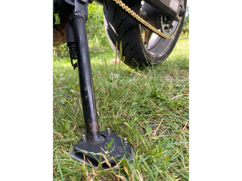 SM MotoFeet side stand extension for Yamaha FZ6 2004-2009