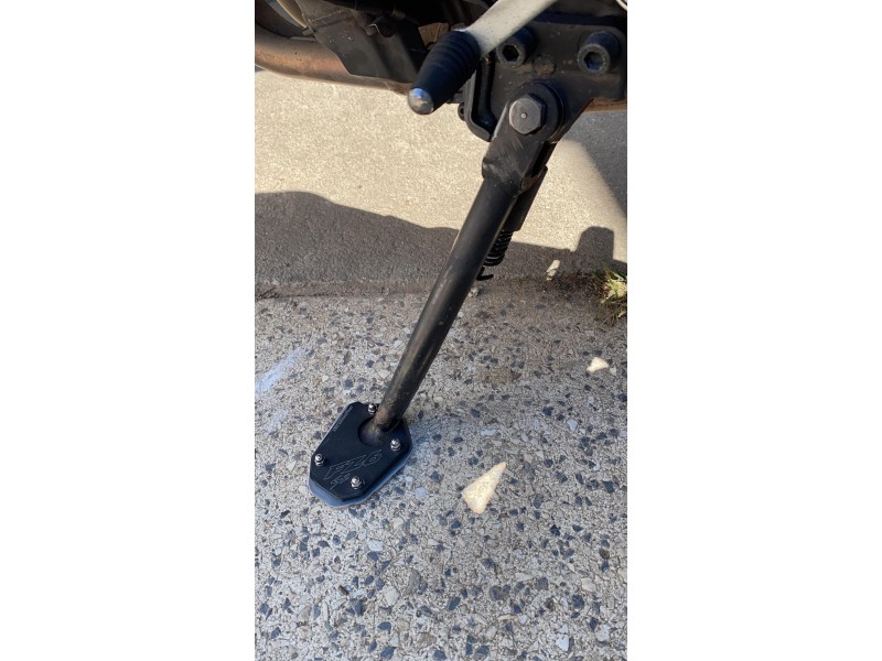SM MotoFeet side stand extension for Yamaha FZ6 2004-2009