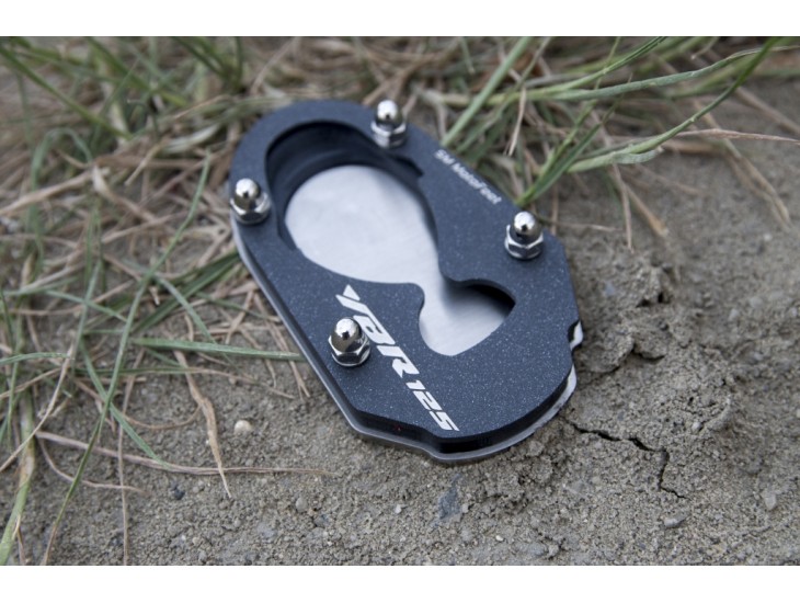 SM MotoFeet side stand extension for Yamaha YBR 125 2005-2015