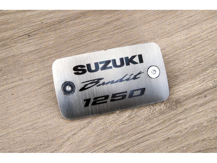 Suzuki GSF/GSX- Hydraulic reservoir cover